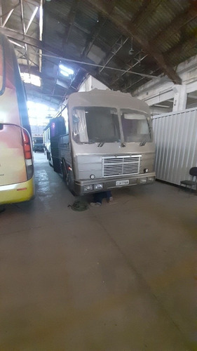 Imagem 4 de 10 de Scania Motor Home Scania112
