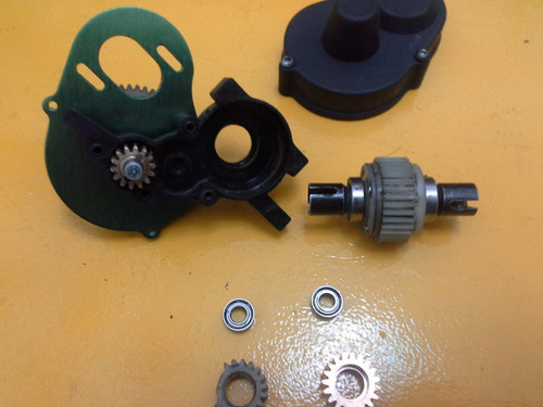 Wltoys L303-14 Engranaje Medio Diferencial Auto Rc 1/10 (Usado)