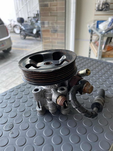 Bomba De Dirección Toyota Corolla Sensacion (Usado)