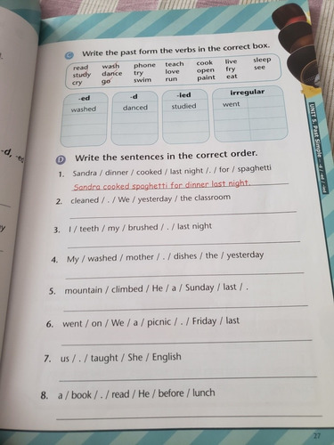 Easy English Grammar 4 De David Charlton Y Liana Robinson (Usado)