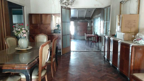 Merlo - Venta - Casa 5 Ambientes