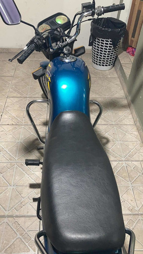 Imagem 2 de 6 de Honda 99