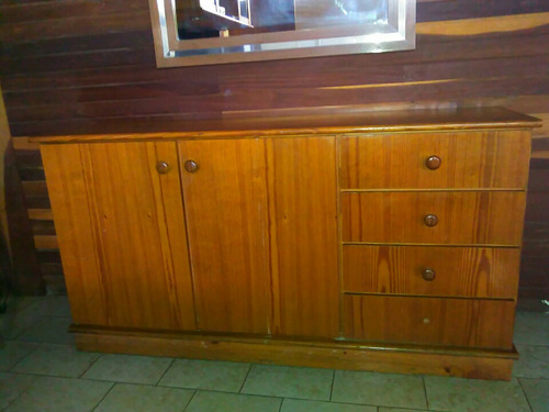 Mueble De Madera Con Gavetas Y Puertas. Chiffonier Usado