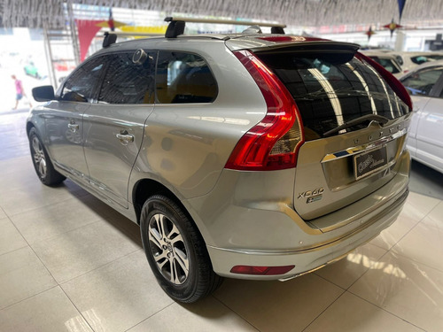 Imagem 4 de 12 de Volvo / Xc60 T5 Comfort Aut. 2015