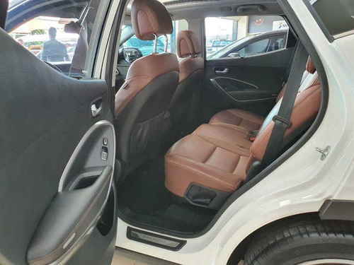Imagem 6 de 12 de Hyundai Santa Fe V6