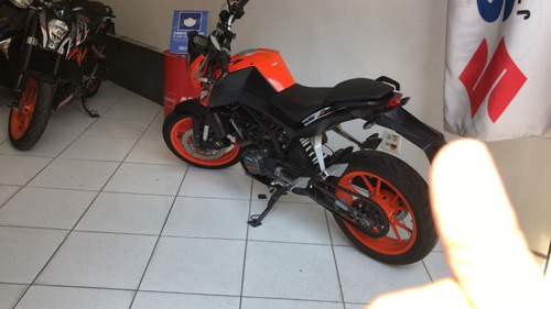 Imagem 4 de 10 de Ktm Duke 200 Abs 2020 Sem Entrada Fazer 250 Cb300 Mt 03