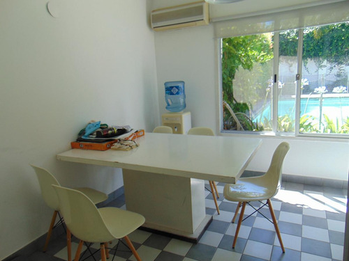 Imagen 18 de 30 de Casa 3 Dormitorios En Venta De 3 Dormitorios Barrio Cerrado- La Merced. San Isidro