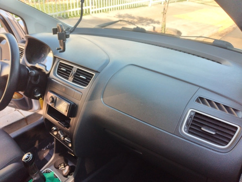 Volkswagen Fox 2012 1.6 Vht Trend Total Flex 5p