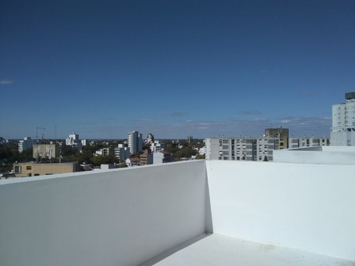 Imagen 12 de 17 de Venta. Departamento Tipo Duplex De 2 Dormitorios, Terraza Privada Y Cochera (en Construcción)