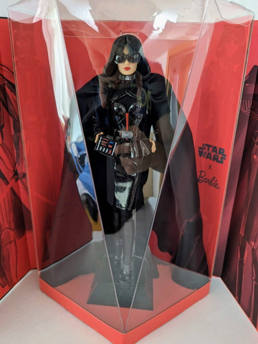 Barbie Star Wars Darth Vader (Usado)