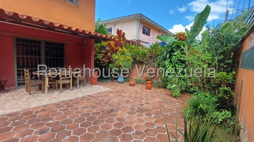 Turumo 25-16931 Oportunidad Negociable Bella Casa Con Hermosa Vista En Zona Tranquila Tanques Uno 2000 Litros Y Otro De 15.000 Litros. Terreno Con Árboles Frutales,