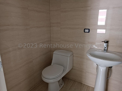 Rf Apartamento En Venta En La Candelaria Semiremodelado