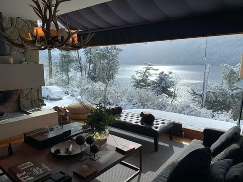 Alquiler De Casa En Barrio Dos Lagos, Villa La Angostura