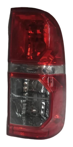 Faro Trasero Toyota Hilux 12/15