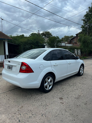 Ford Focus 2 1.6 Exe sedan trend