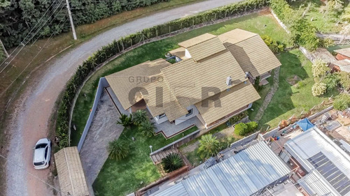 Imagem 2 de 15 de Casa Com 4 Quartos, Sendo 1 Suíte Por R$ 850.000 - 161