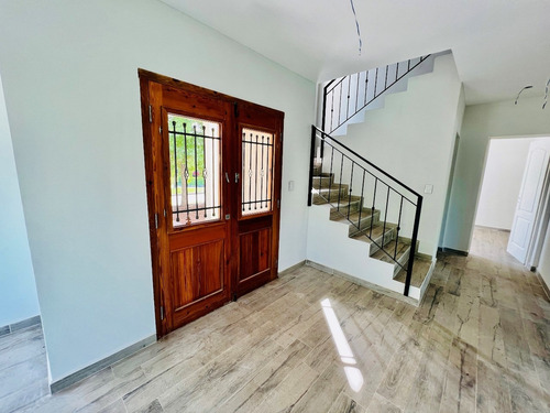 Imagen 4 de 30 de Casa A Estrenar En Haras! Excelente Lote, 4 Dormitorios, Jardin Y Piscina! Excelentes Terminaciones!