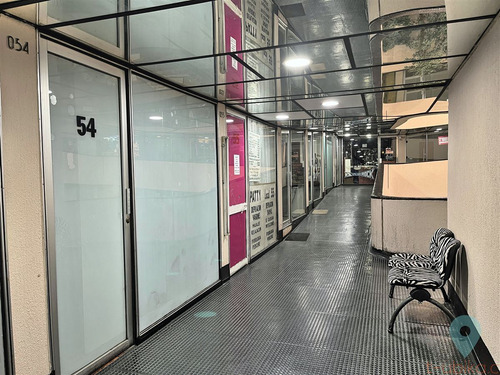 Venta Local Comercial Caracol Vip, Metro Manquehue
