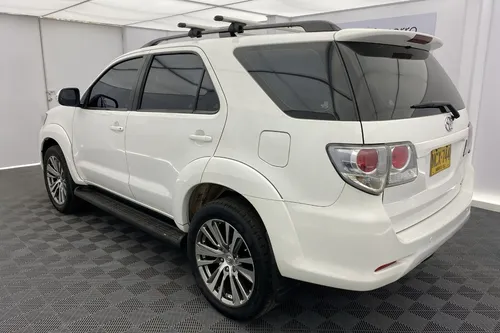Toyota Fortuner 2.7l 4x4