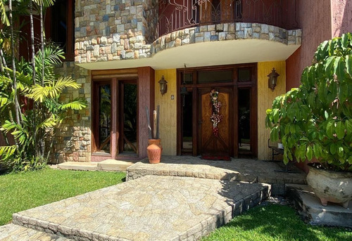 Imagen 4 de 14 de Hermosa Y Artistica Casa En Urb Barrio Sucre 04146878567
