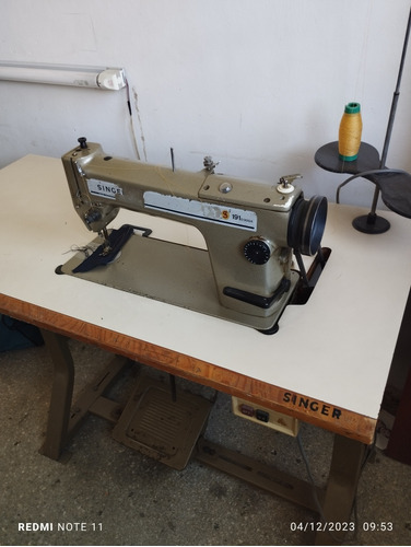 Maquina De Coser Industrial Recta Singer 