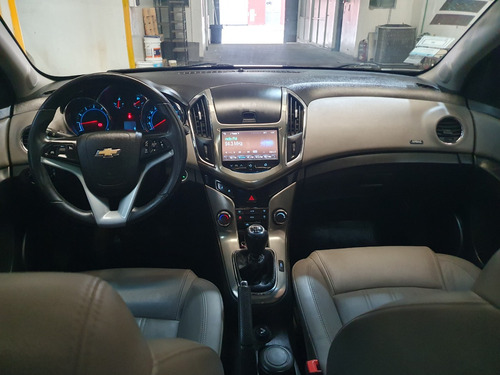 Imagen 13 de 21 de Chevrolet Cruze Sedan 4 Puertas 1,8 Ltz Nafta 2015 Manual