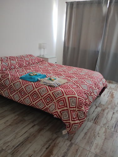 Departamento En Viedma En Primer Piso, Por Día En Viedma