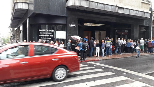 Imagen 1 de 14 de Local Comercial En Venta Y Alquiler En Ciudad Vieja