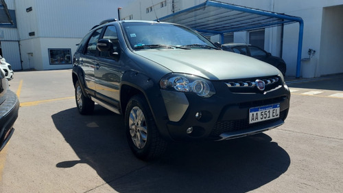 Imagen 2 de 17 de Fiat Palio Weekend 1.6 Adventure 16v 2016