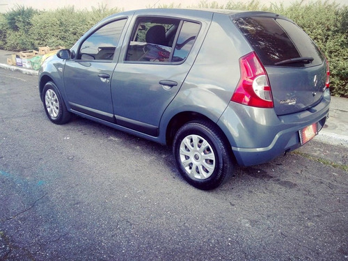 Renault Sandero 1.6 Financie Com Score Baixo Entrada De 2000
