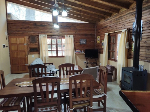 Imagen 9 de 15 de Casa / Cabaña En Alquiler El Pinar La Lucila Del Mar