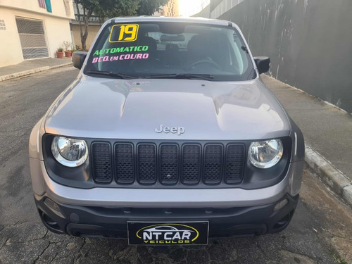 Jeep Renegade 1.8 Flex Aut. 5p