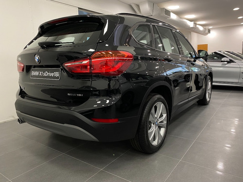 Imagen 2 de 20 de Bmw X1 18 Advantage /2022 0km