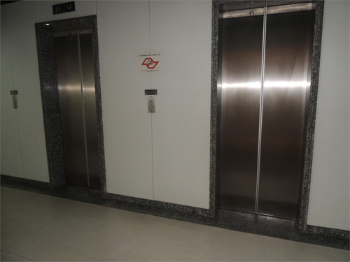 Imagem 20 de 23 de Sala Comercial Em Ótima Localização - Reo394854