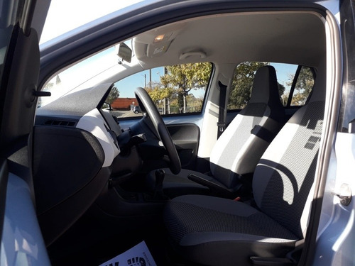 Volkswagen Up! 2016 1.0 Move Up! 75cv