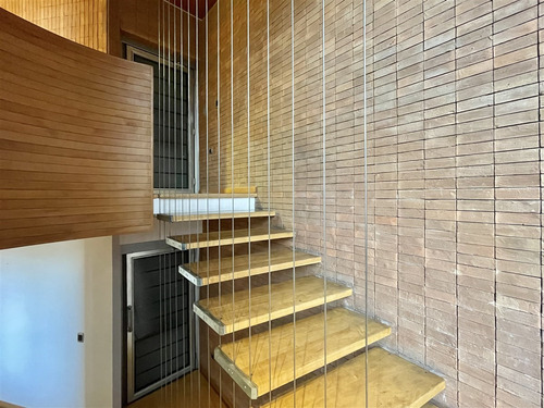 En Condominio: Vía Aurora, Lo Curro, 2.400 M2 Terreno