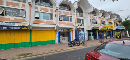 Edificio De 3 Pisos. 9 Locales, 7 Oficinas Y 2 Departamentos