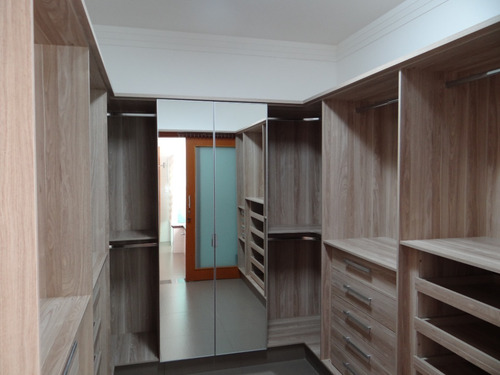 Imagem 20 de 30 de Casa Para Vender Em Condomínio Altos Do Jaragua Com 4 Quartos E Piscina