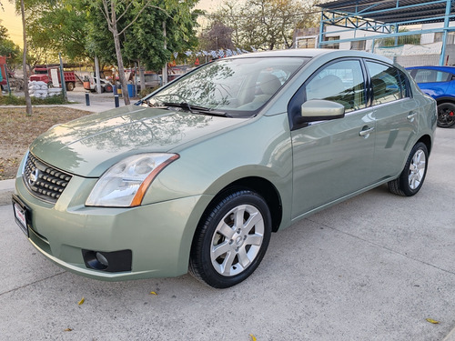 Nissan Sentra 2.0 Emotion Ee Cvt