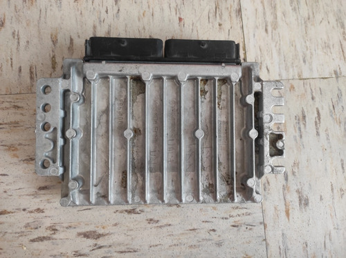 Computadora Volvo S40 V40 S108212202 A (Usado)