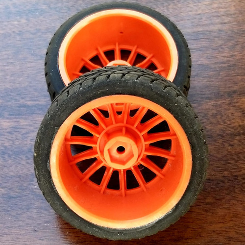 Rodas Com Pneus Para Automodelos Escala 1/16