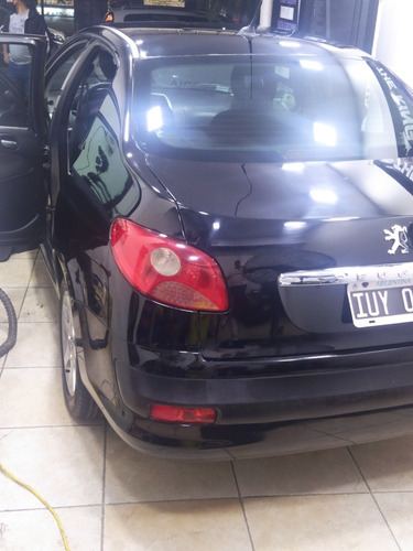 Peugeot 207 2010 1.6 Sedan Xt