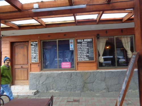 Estupendo Local En El Corazón De Pucón. Gran Flujo Comercial