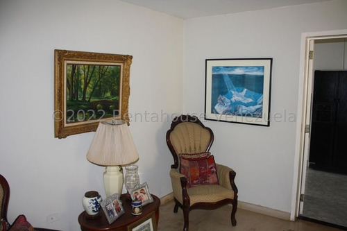 Ana Torres. Casa En Venta 2311877 En El Cafetal