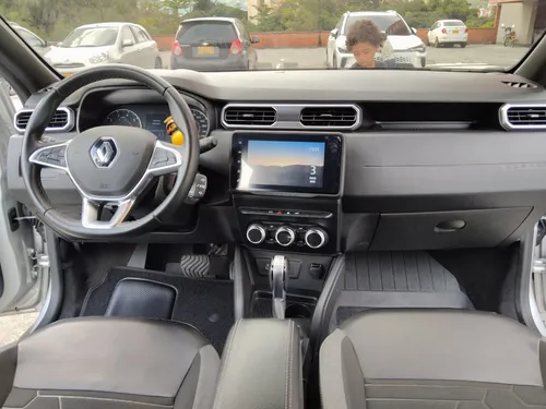 Renault Duster 1.3 Intense Cvt
