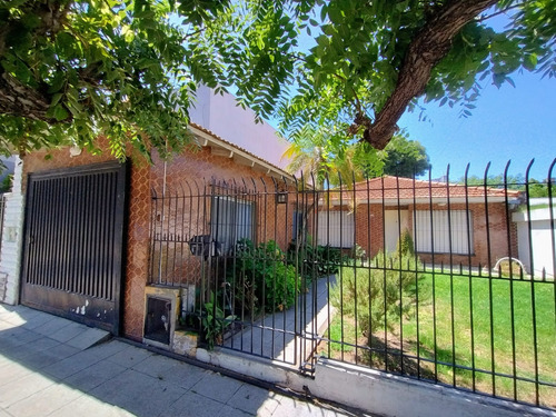 Venta Casa Más Dpto De 2 Amb/lomas De Zamora!!!!!! Impecable
