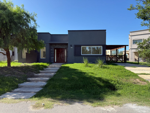Venta Casa Barrio Santo Domingo A Estrenar
