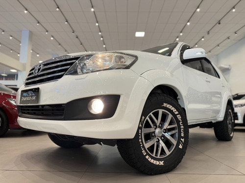 Toyota SW4 3.0 Srv 5l 4x4 Aut. 5p 171 hp