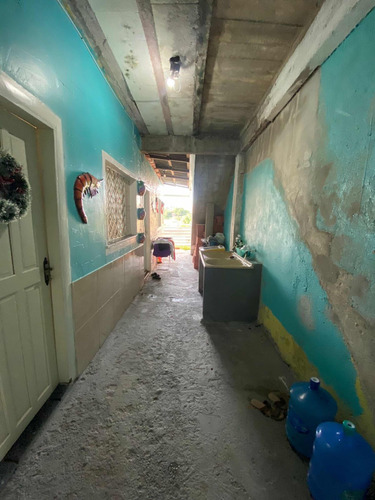 Vila Com 6 Apartamentos E 1 Espaço Bronze No Andar De Cima