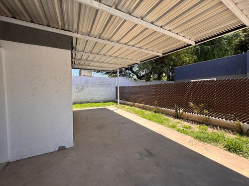 Casa En Housing Con Pileta 3 Dorm Arguello